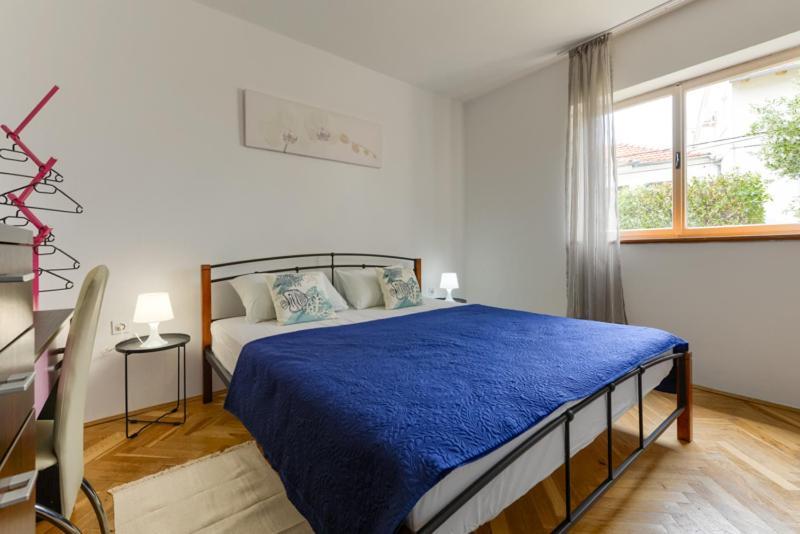 Apartments Yo Lee Бибине Екстериор снимка